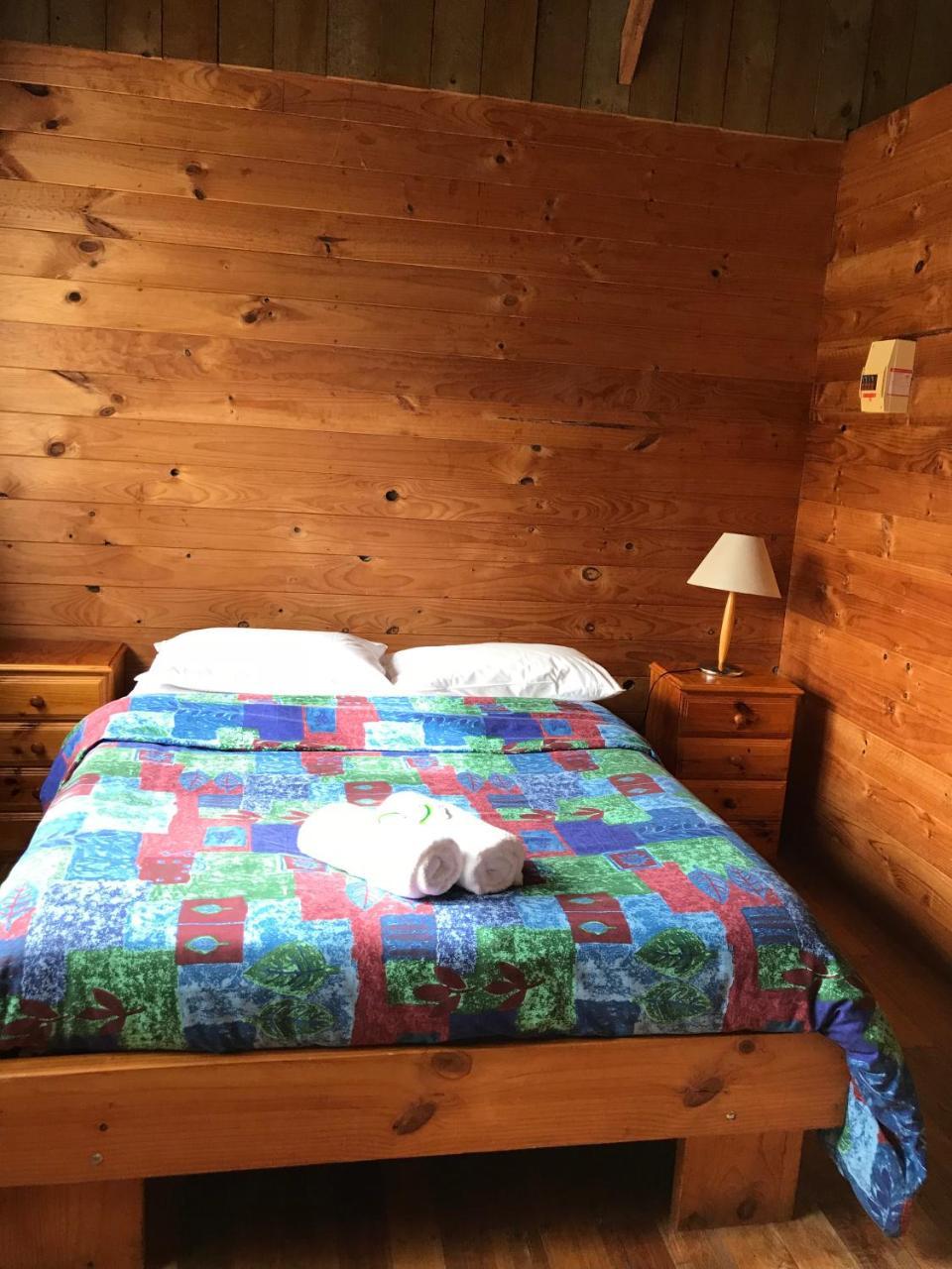 Somerset Beachside Cabin And Caravan Park Extérieur photo